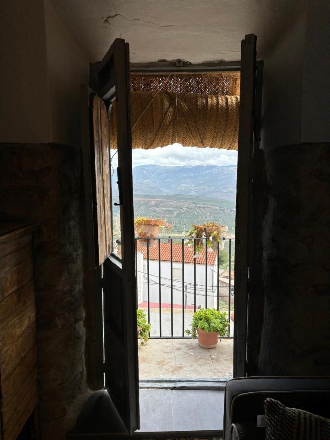 فيلا Casa De La Aguadora Iznatoraf المظهر الخارجي الصورة
